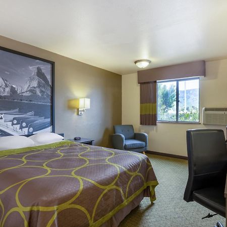 Motel Super 8 By Wyndham Butte Mt Esterno foto