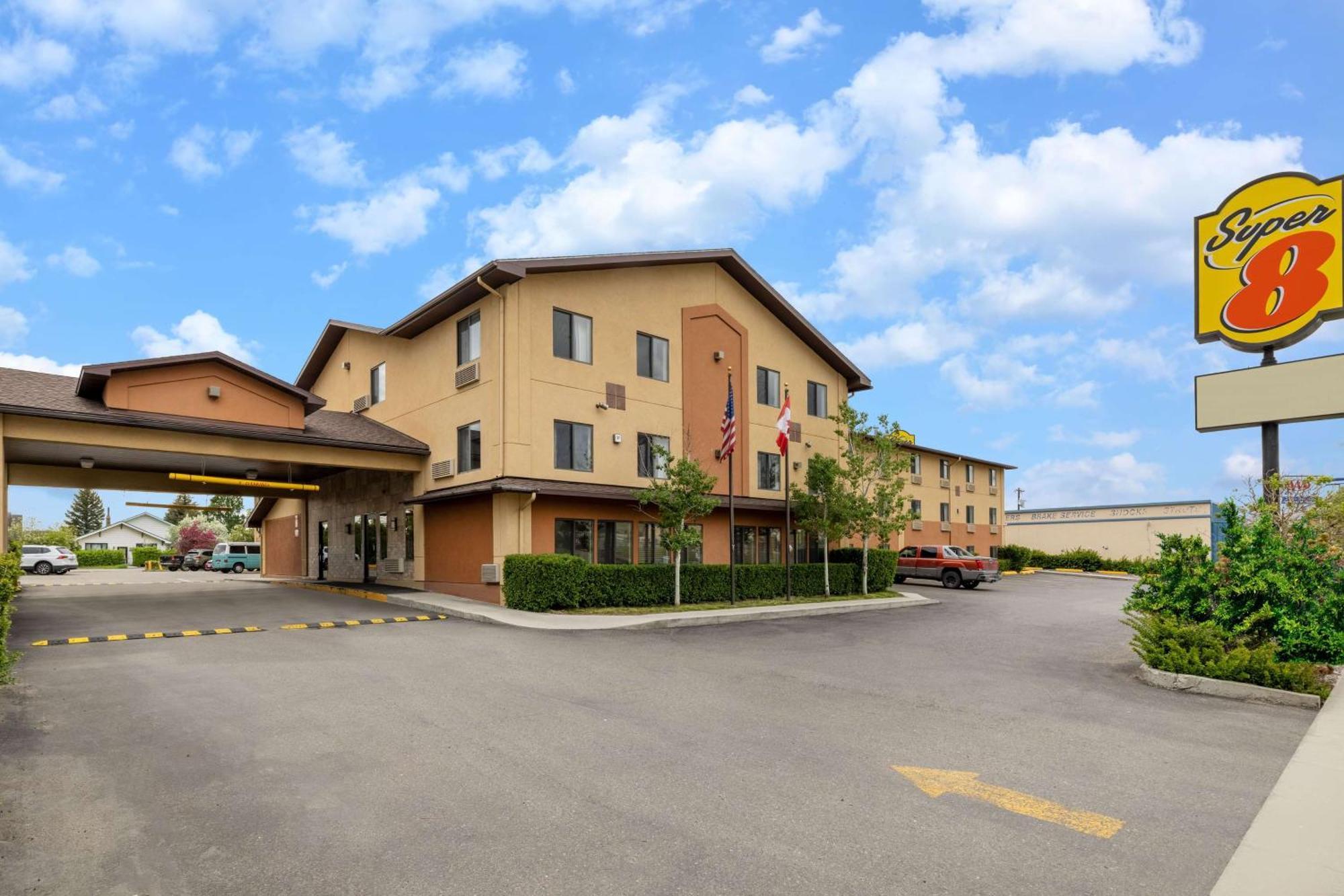 Motel Super 8 By Wyndham Butte Mt Esterno foto