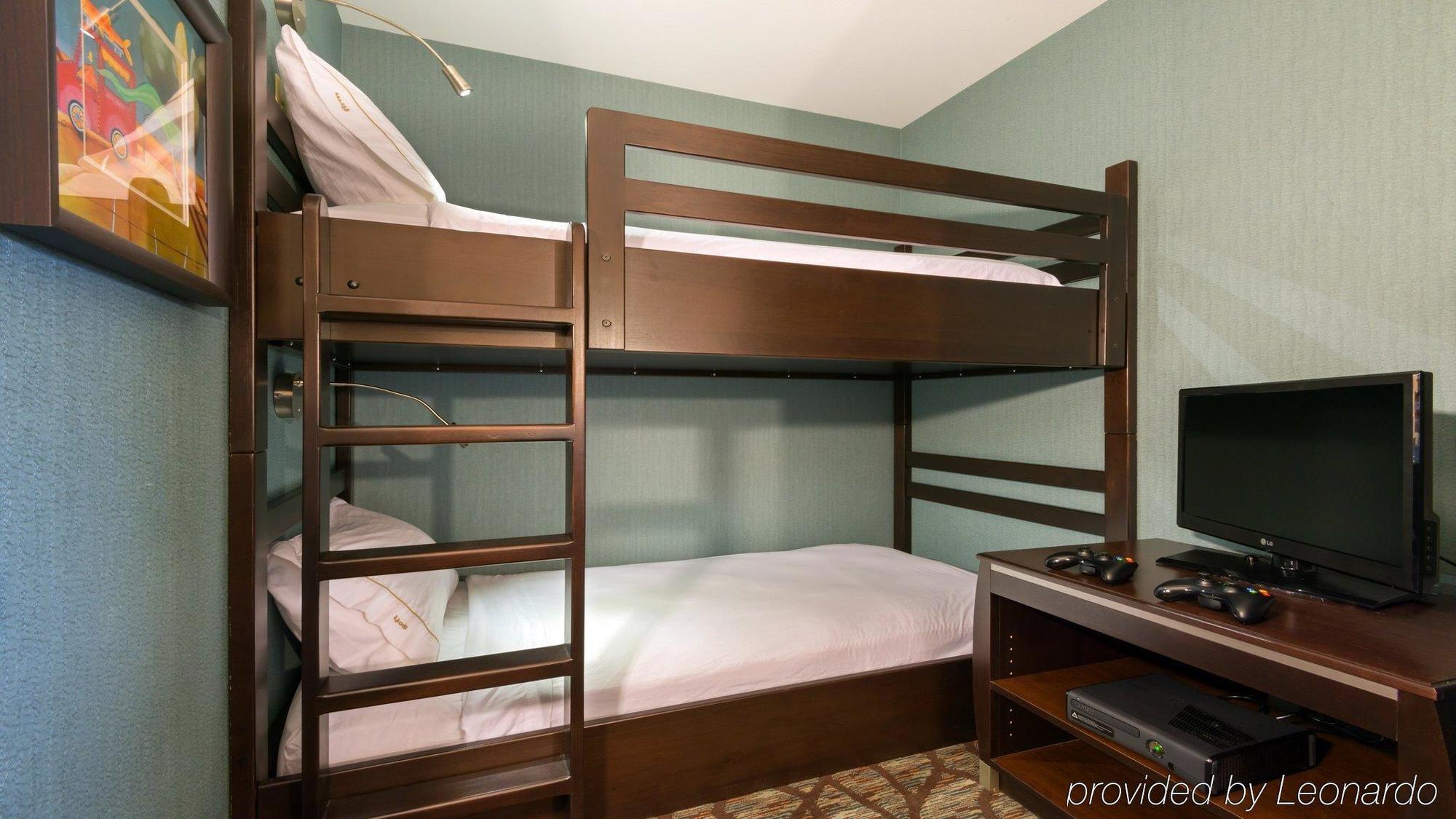 Motel Super 8 By Wyndham Butte Mt Esterno foto