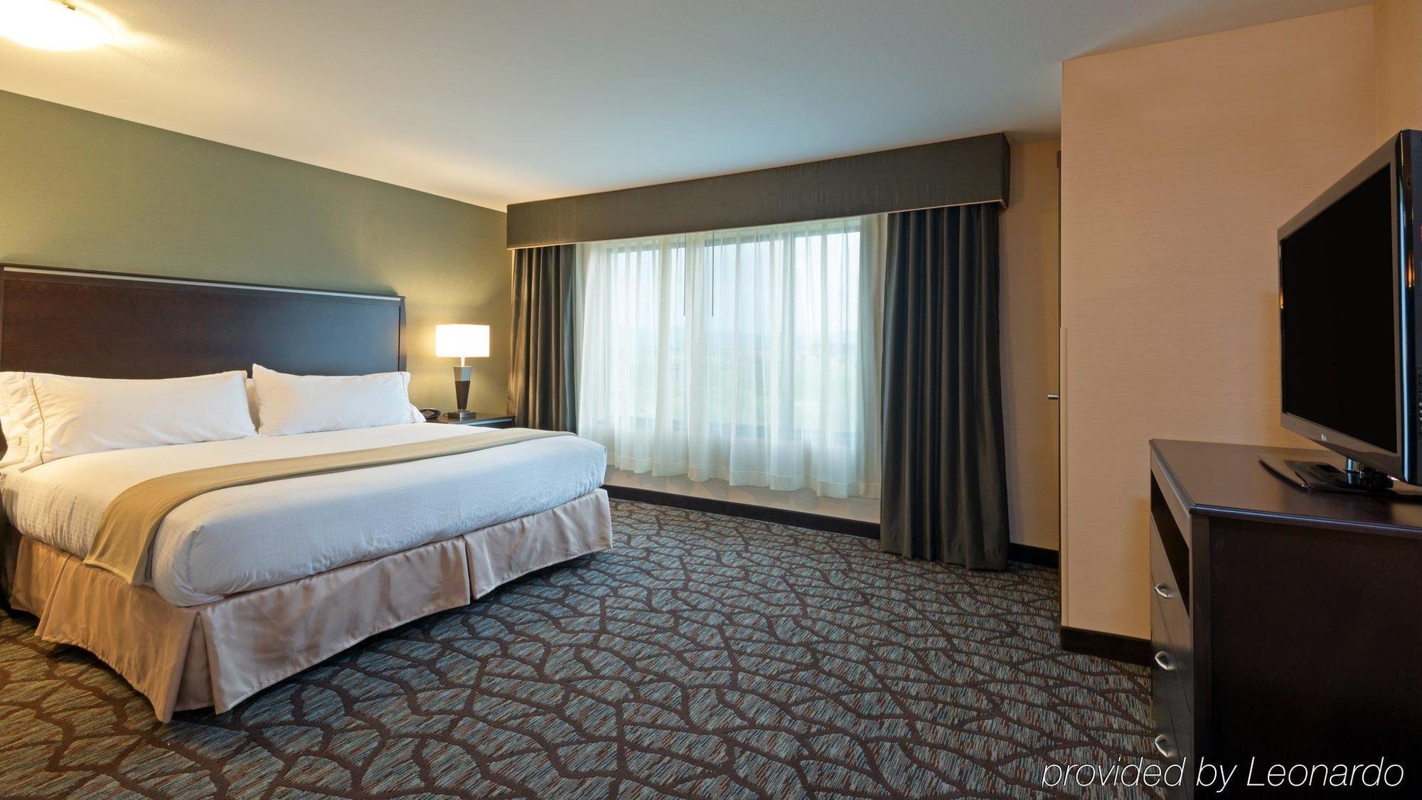 Motel Super 8 By Wyndham Butte Mt Esterno foto